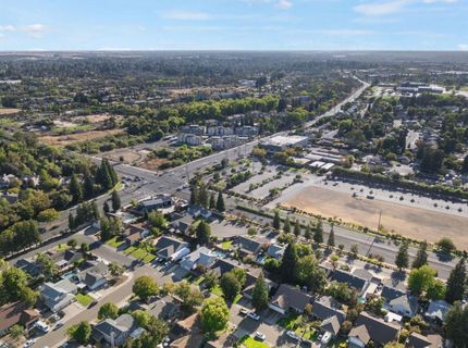 138 Bittercreek Dr, Folsom, CA 95630 Photo