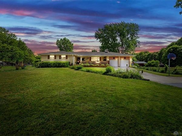 818 Antioch School Road, Butler Township, OH 45377