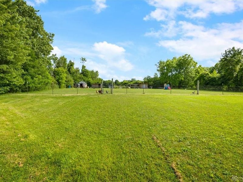 818 Antioch School Road, Butler Township, OH 45377 Photo 43