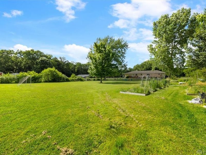 818 Antioch School Road, Butler Township, OH 45377 Photo 46