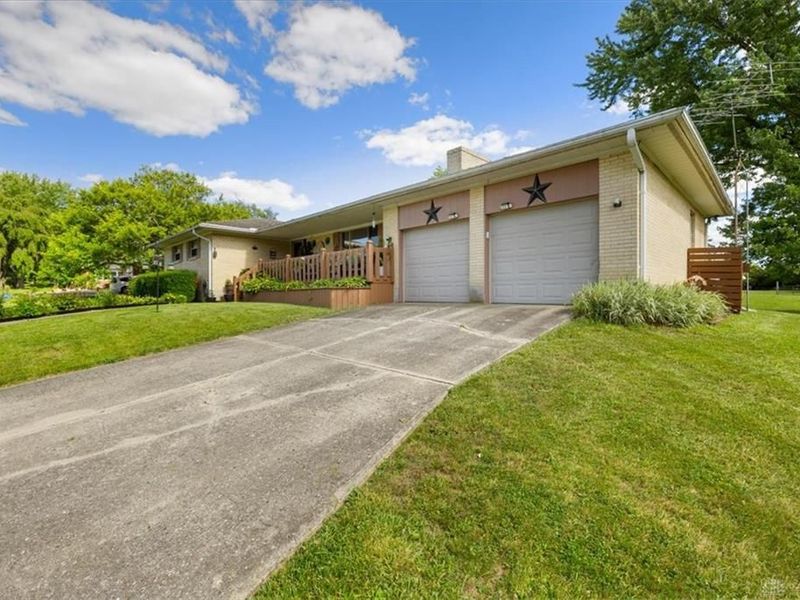 818 Antioch School Road, Butler Township, OH 45377 Photo 7