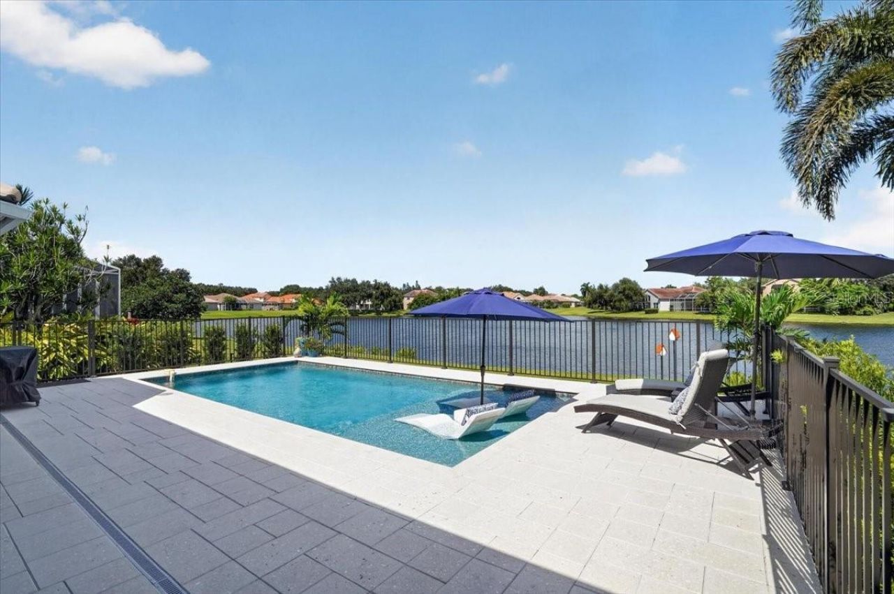 9736 Sago Point Drive, Seminole, FL 33777 Photo