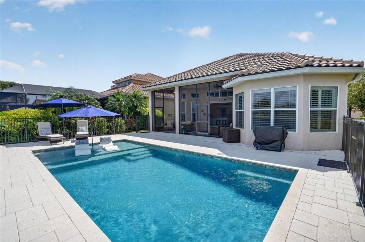 9736 Sago Point Drive, Seminole, FL 33777 Photo