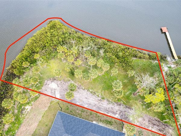 1875 BAYVIEW DRIVE, NEW SMYRNA BEACH, FL 32168