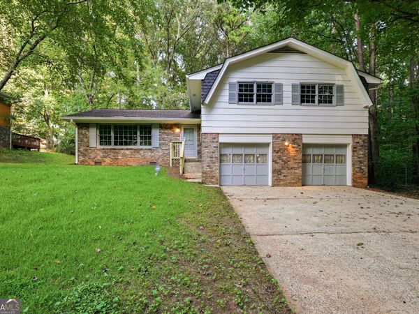 7052 Lodgepole Drive, Morrow, GA 30260