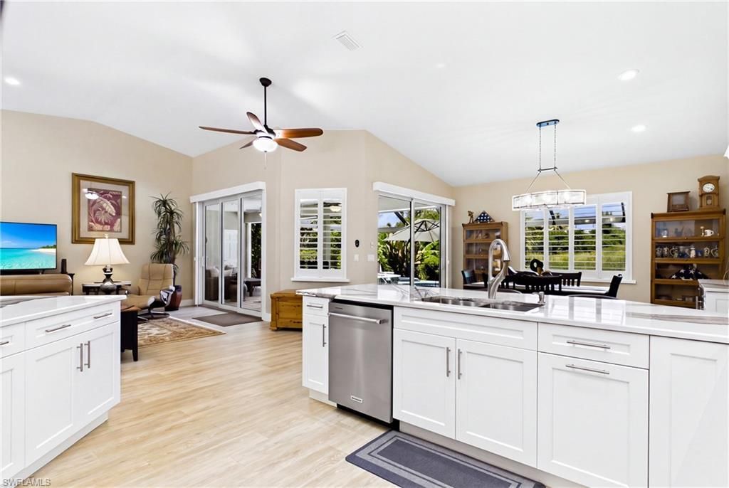 40 Timberland Cir N, Fort Myers, FL 33919 Photo