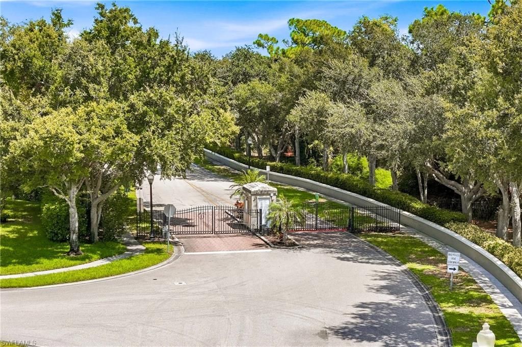 40 Timberland Cir N, Fort Myers, FL 33919 Photo