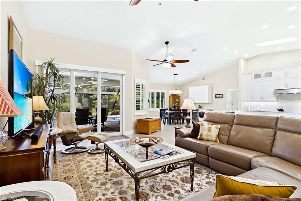 40 Timberland Cir N, Fort Myers, FL 33919 Photo