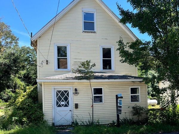 707 CLARKE AVENUE , POCOMOKE CITY, MD 21851