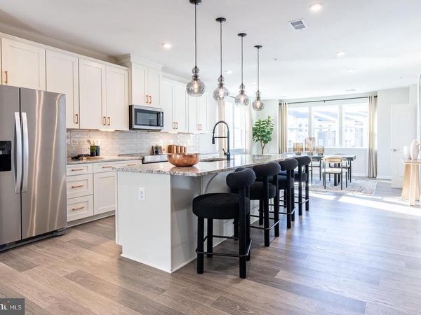 9894B SIR BARTON WAY , LAUREL, MD 20723