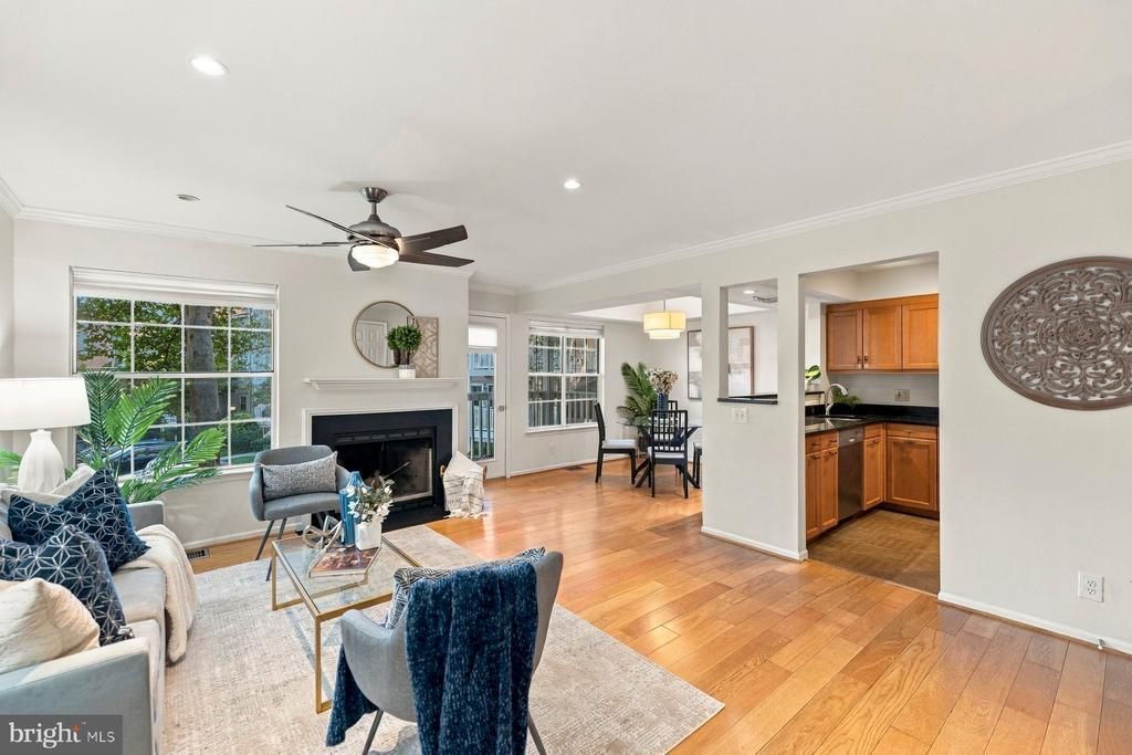 10819 HAMPTON MILL TER, ROCKVILLE, MD 20852