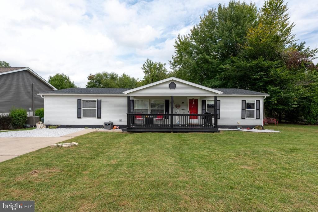 175 IROQUOIS TRL TRAIL, YORK HAVEN, PA 17370