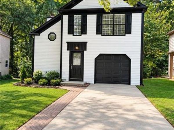 821 Hampton Hill Court , Lawrenceville, GA 30044