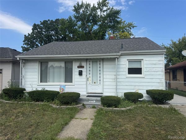 17266 Cicotte Avenue , Allen Park, Mi 48101