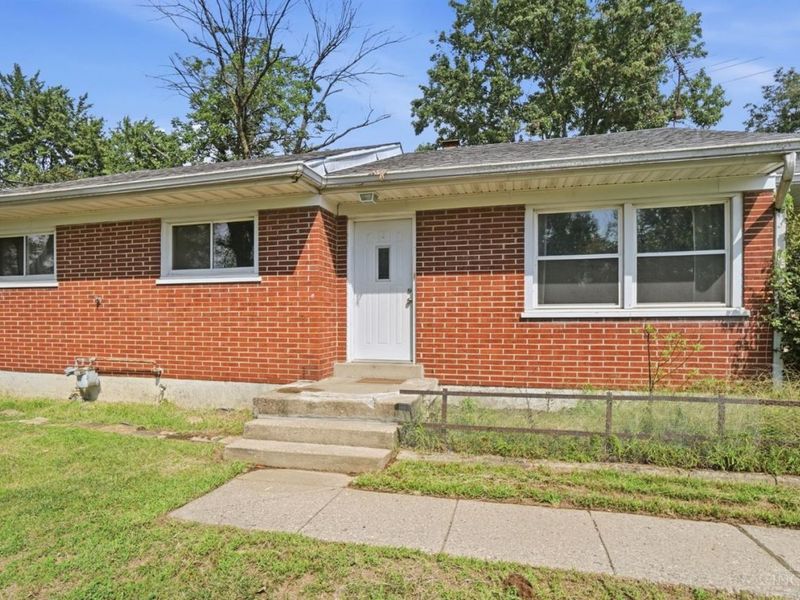 6292 Fields Ertel Road, Sharonville, OH 45241 Photo 3