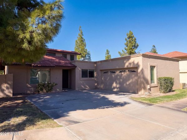 200 E BARBARITA Avenue, Gilbert, AZ 85234