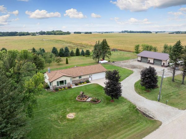 4604 SE 64th Avenue, Claremont, MN 55924