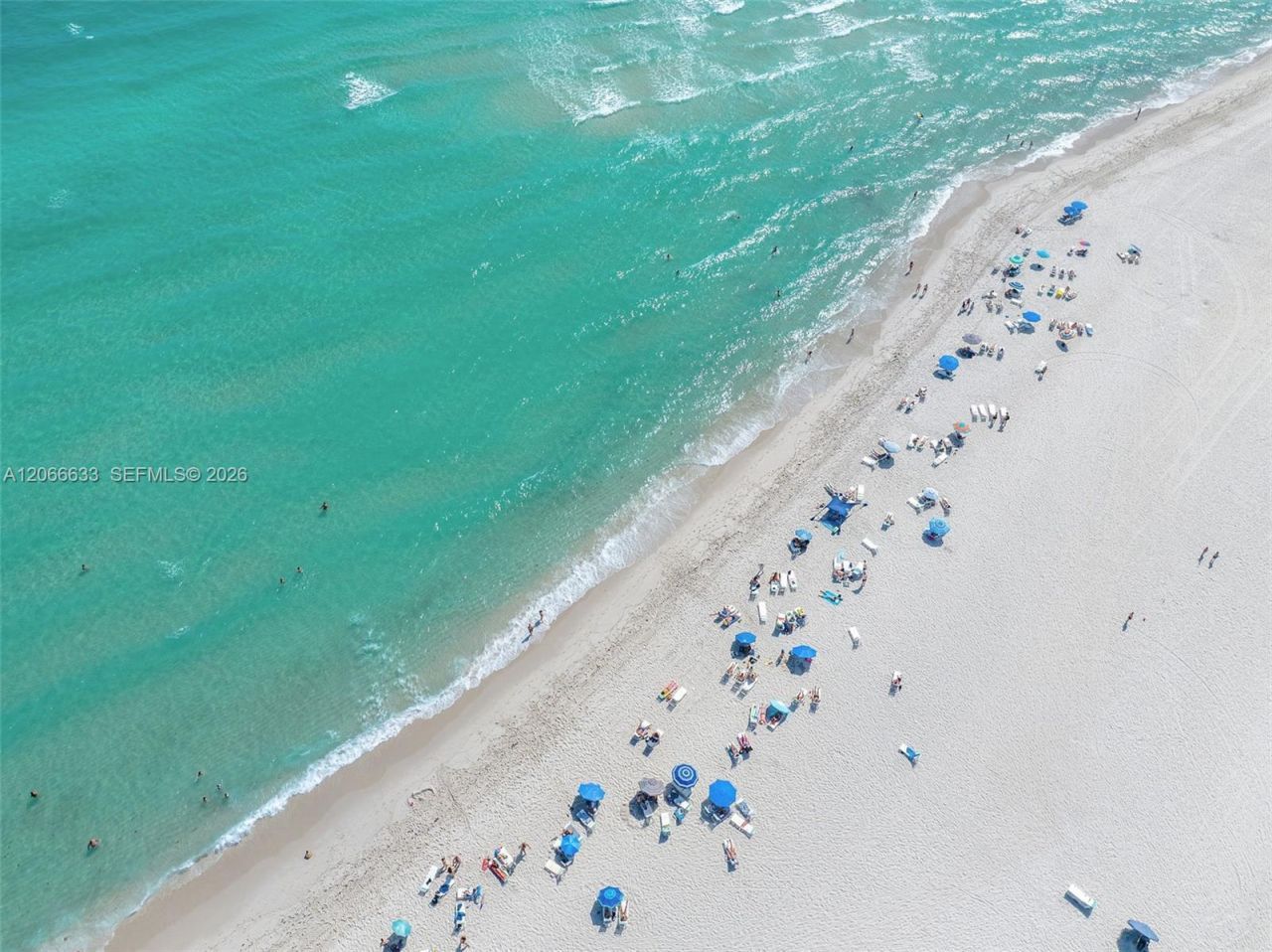 5601 Collins Ave , Unit PH-14, Miami Beach, FL 33140 Photo