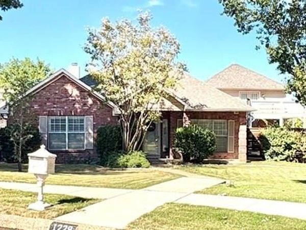 1229 Jeanette Way, Carrollton, TX 75006