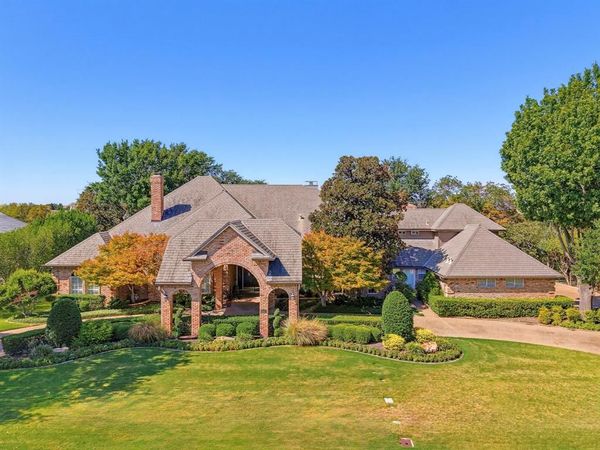6200 Forest Highlands Drive , Fort Worth, TX 76132