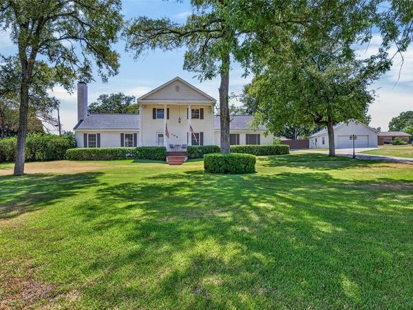 109 Lilac Lane, Gun Barrel City, TX 75156