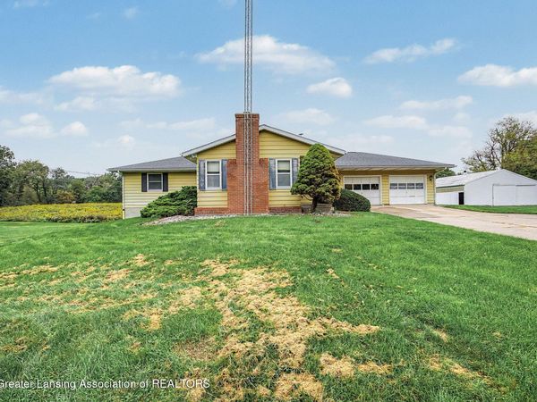 6581 E Spicerville Highway, Eaton Rapids, MI 48827