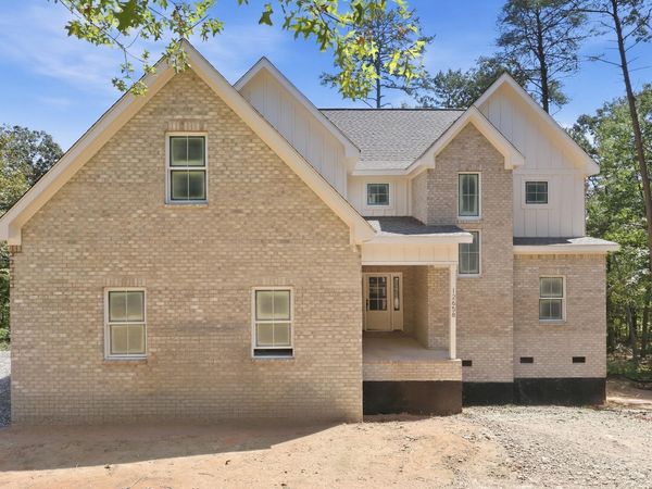 12658 Emerald Bay Drive, Soddy Daisy, TN 37379