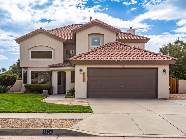 7704 Morris Rippel Place NE, Albuquerque, NM 87122