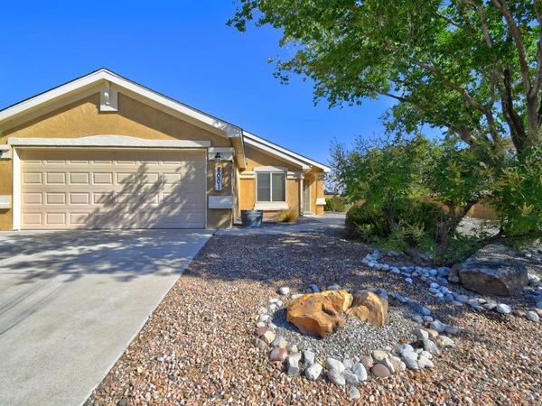 8001 Tuscarora Road NW, Albuquerque, NM 87114