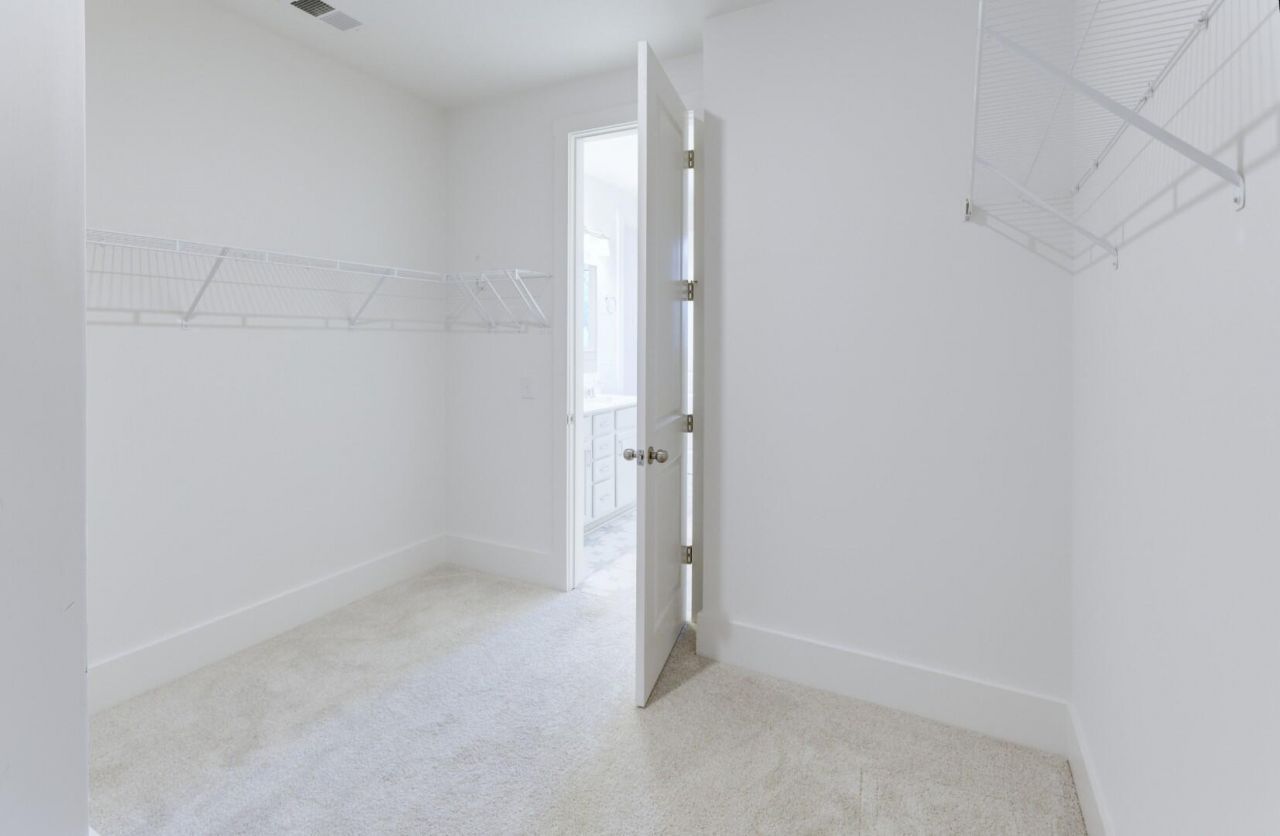 1008 Field Sparrow Drive Photo 23