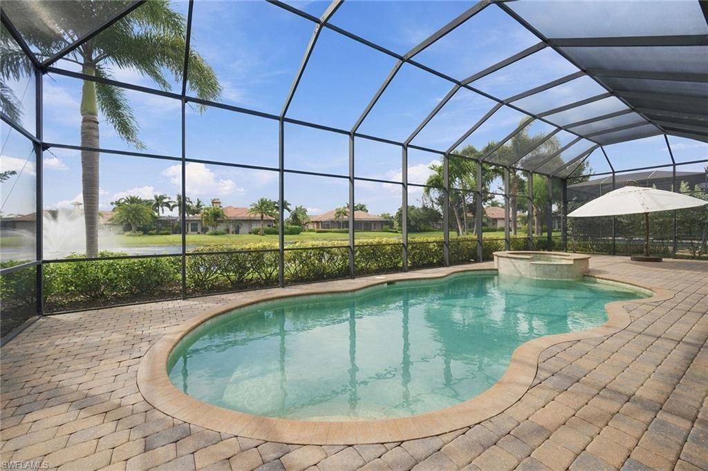 6646 Costa Cir, Naples, FL 34113 Photo