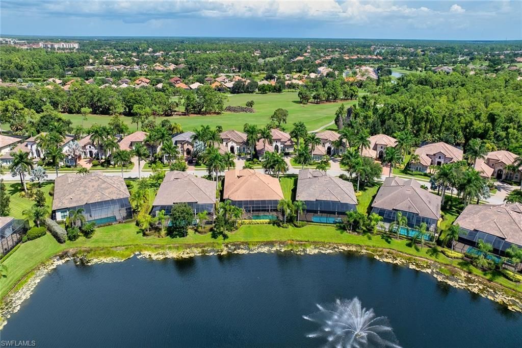 6646 Costa Cir, Naples, FL 34113 Photo