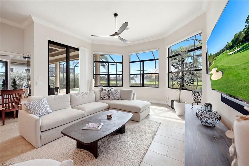 6646 Costa Cir, Naples, FL 34113 Photo