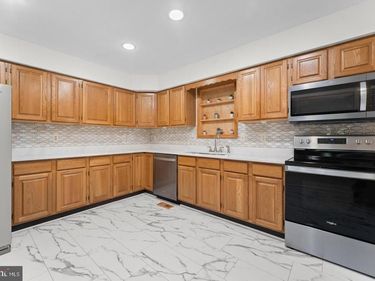 200 LIBERTY BOULEVARD , LOCUST GROVE, VA 22508