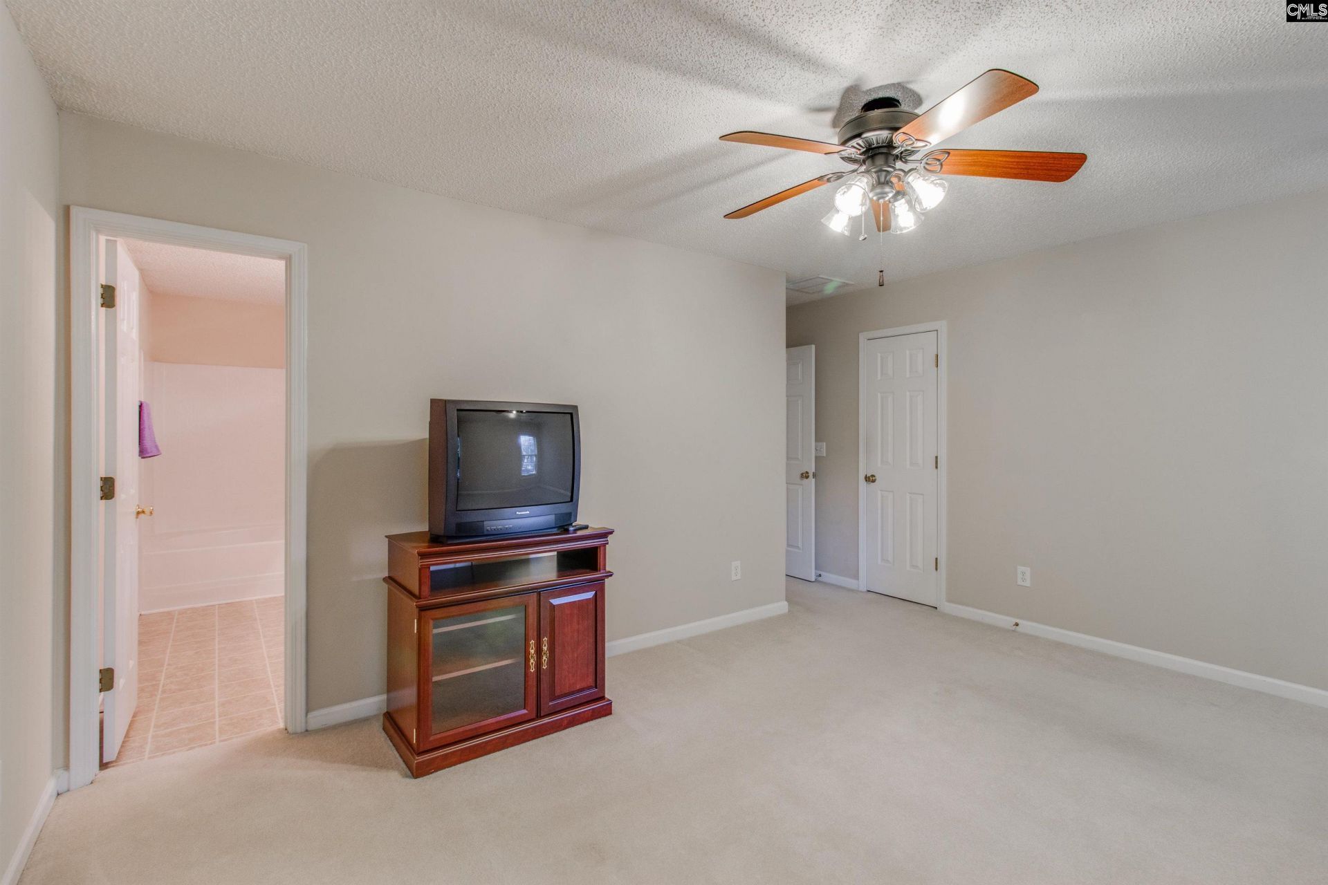 284 Timbermill Drive  Photo 17