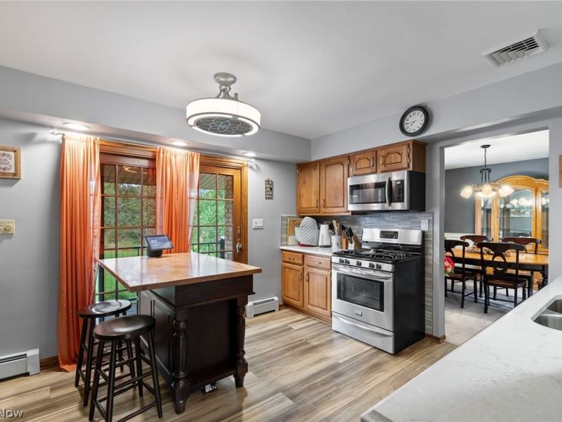 2134 Ritz Manor Drive , Uniontown, OH 44685 Photo 14