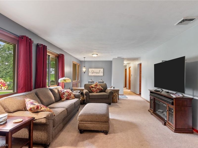 2134 Ritz Manor Drive , Uniontown, OH 44685 Photo 21