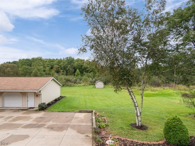 2134 Ritz Manor Drive , Uniontown, OH 44685 Photo 6