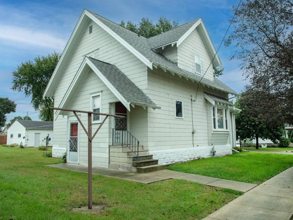 506 SW 3rd Street, Tripoli, IA 50676