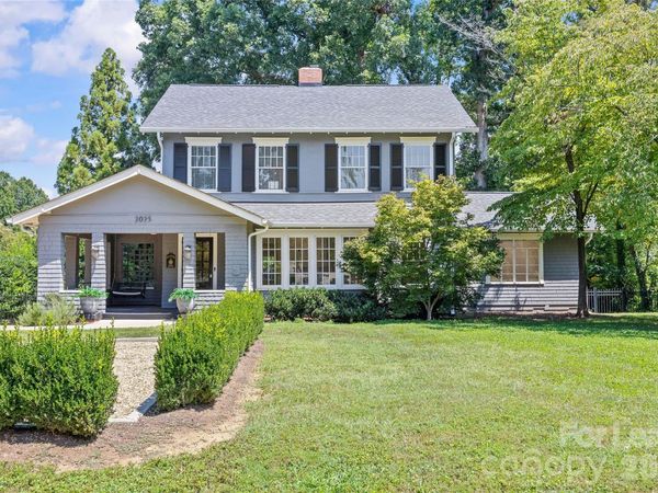2025 Sharon Road , Charlotte, NC 28207
