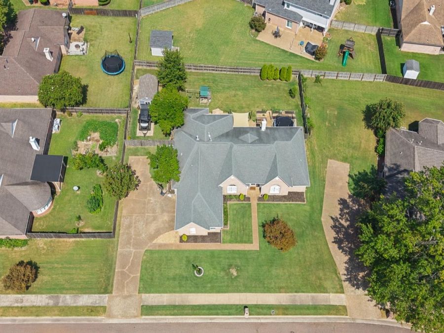 Property Image 36
