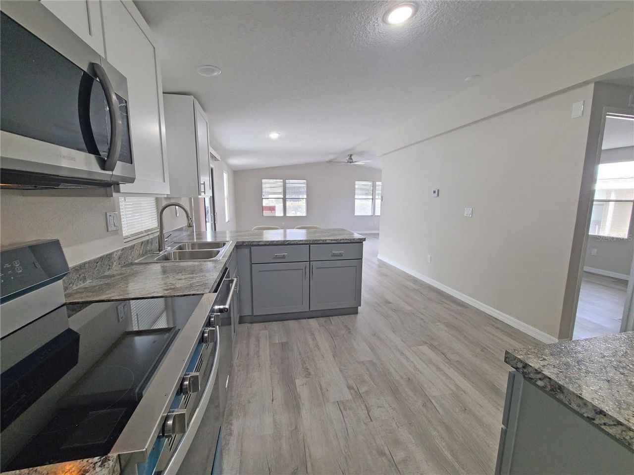 710 Coachman Drive , Leesburg, FL 34748 Photo
