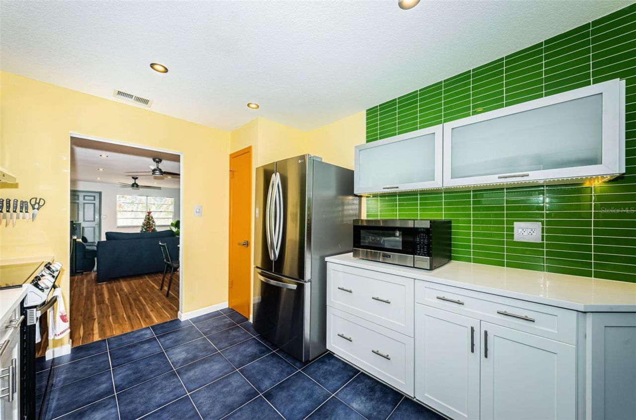 5880 38th Avenue N, Unit 309, Saint Petersburg, FL 33710 Photo