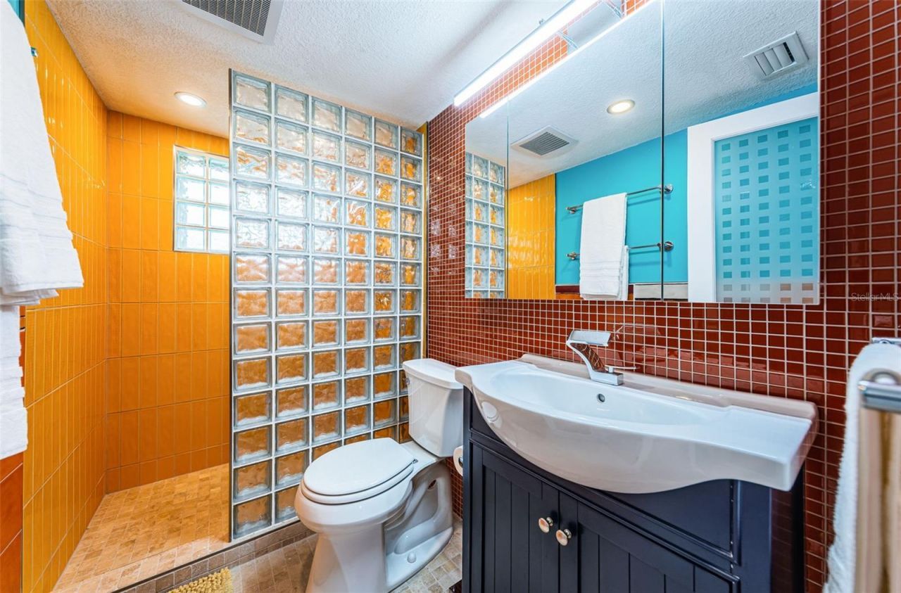 5880 38th Avenue N, Unit 309, Saint Petersburg, FL 33710 Photo