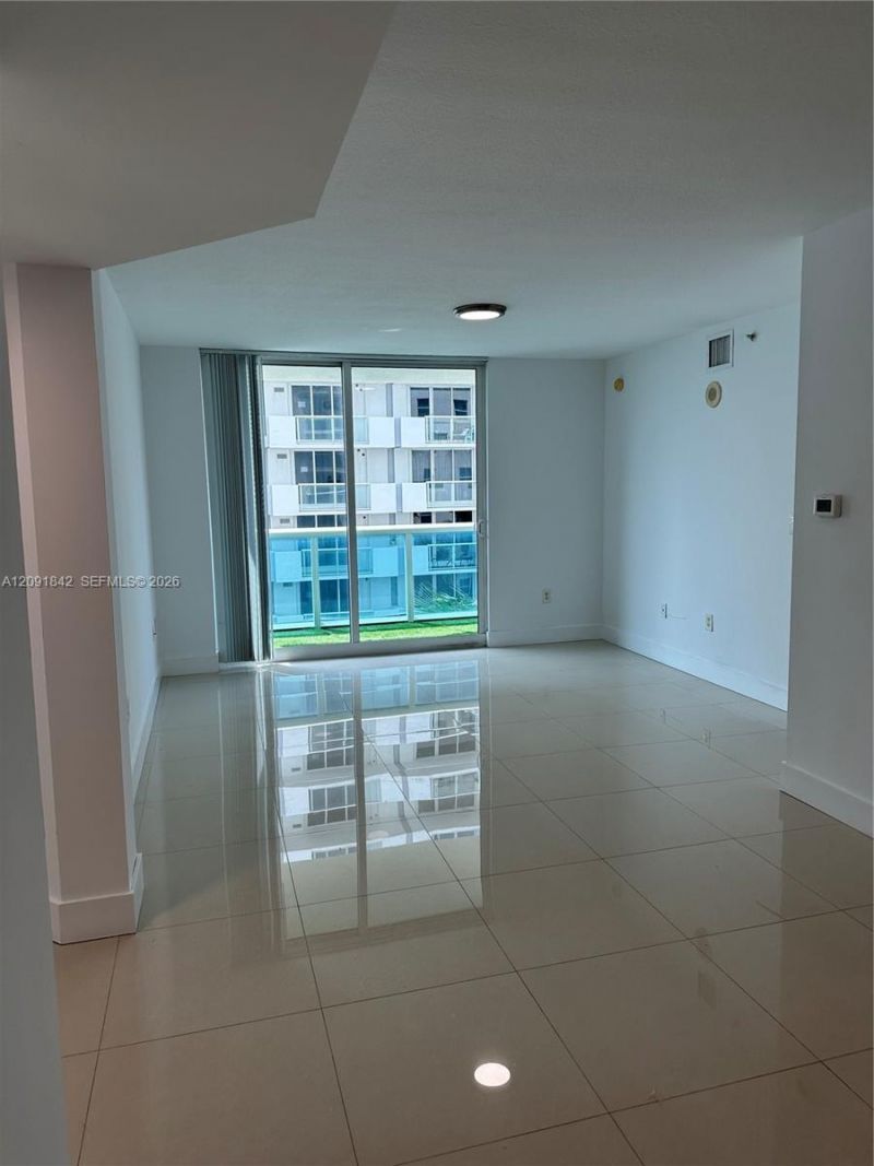 9201 Collins Ave , Unit 524, Surfside, FL 33154 Photo