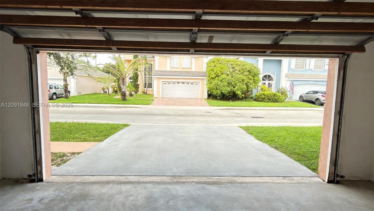 13950 Oak Ridge Dr, Davie, FL 33325 Photo