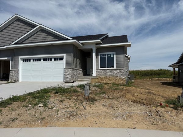 1292 Berkshire Lane , North Liberty, IA 52317