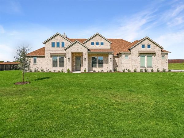 124 Aiden Drive , Waxahachie, TX 75165