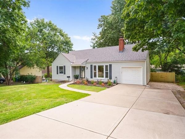 5600 Roe Boulevard, Roeland Park, KS 66205