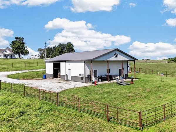 4845 SW Springtown Road, Plattsburg, MO 64477